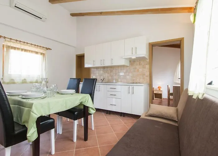 Dom wakacyjny House Balen 974 *